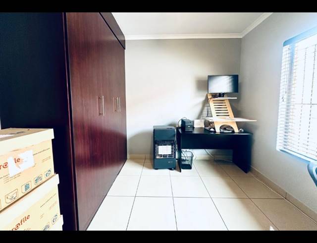 3 BEDROOM HOUSE FOR SALE IN NEW REDRUTH